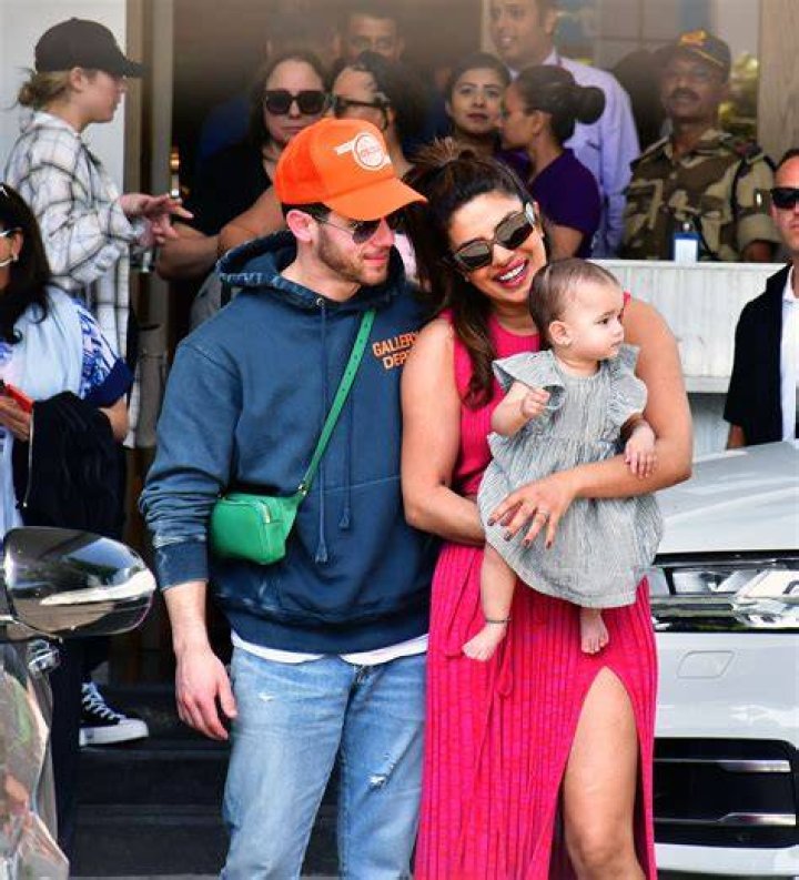 She Slays As Nick Jonas’s Date – Hollywood Life