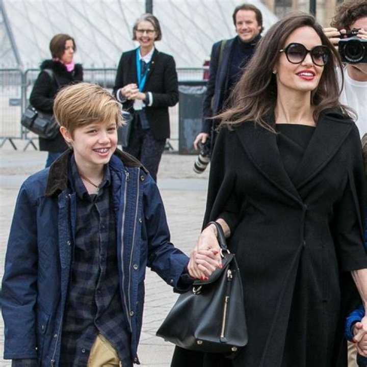 Shiloh Jolie-Pitt, 15, Looks So Tall Celebrating Mom Angelina Jolie’s 46th Birthday With Siblings