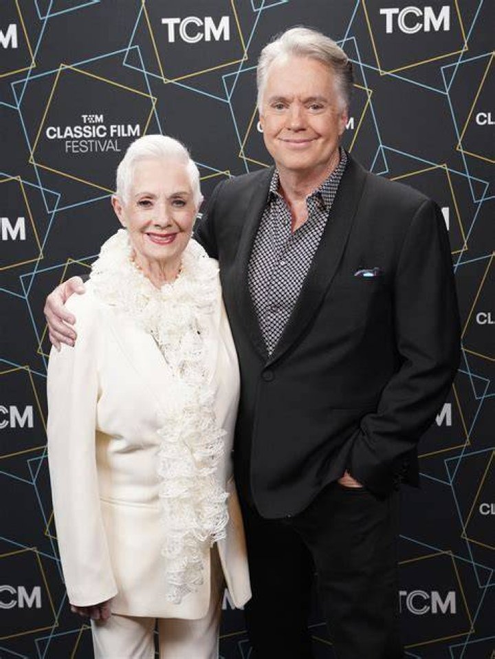 Shirley Jones, Her TV Mom On ‘Partridge Family,’ Speaks Out – Hollywood Life