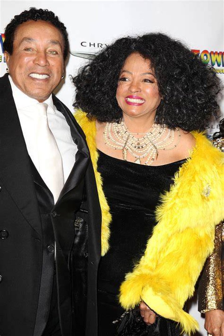 Smokey Robinson Reveals He Had An Affair With Diana Ross – Hollywood Life