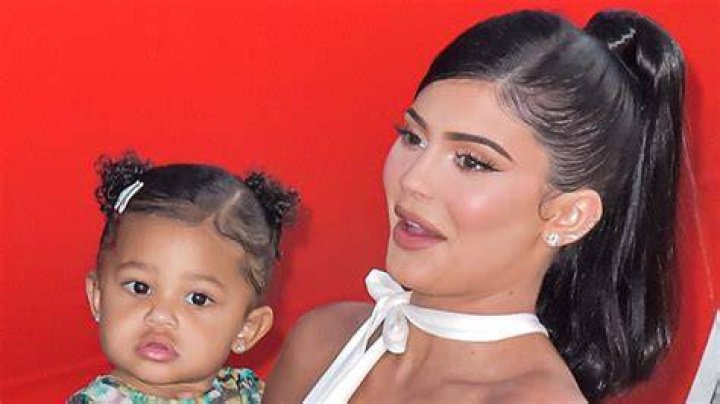 Stormi Webster Helps Give Mom Kylie Jenner A Manicure: Watch – Hollywood Life