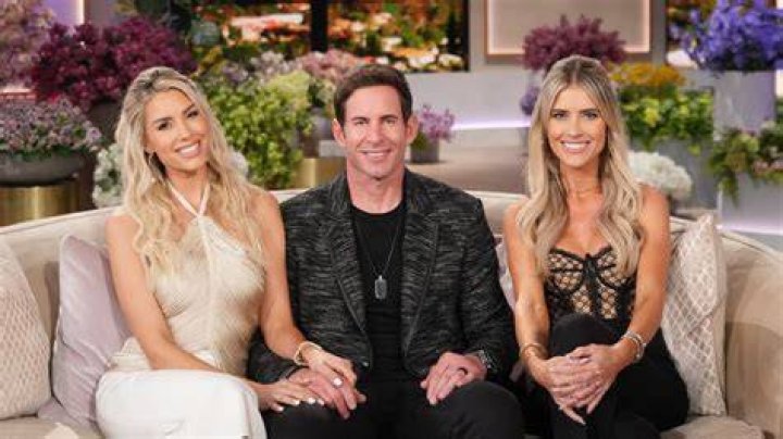 Tarek El Moussa Locks Lips With ‘Selling Sunset’s Heather Young & She Looks Just Like His Ex Christina