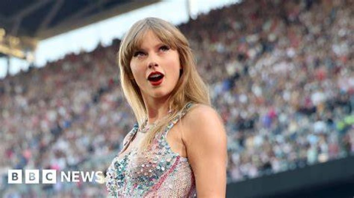 Taylor Swift News, Music, Photos And Videos – Hollywood Life