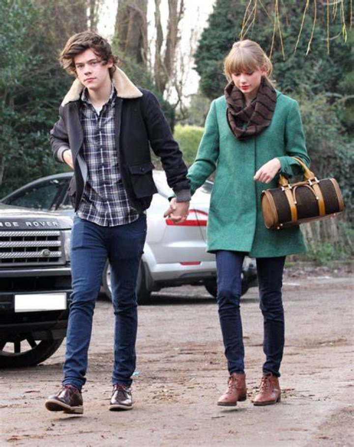 Taylor Swift’s Controlling Behavior With Harry Styles Revealed — Report