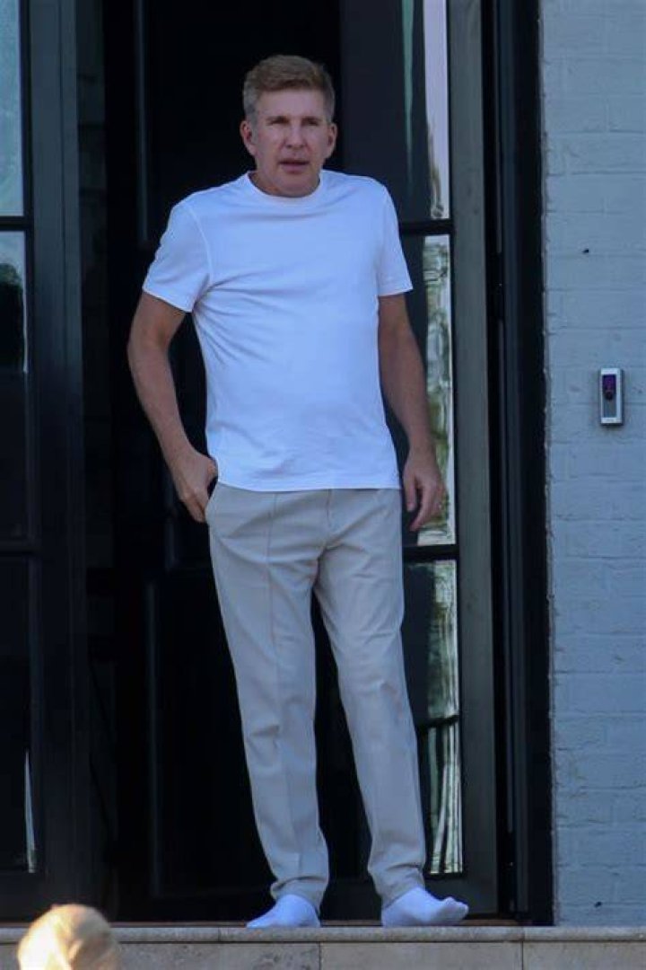 Todd Chrisley Seen For First Time Since Bank Fraud Verdict: Photo – Hollywood Life