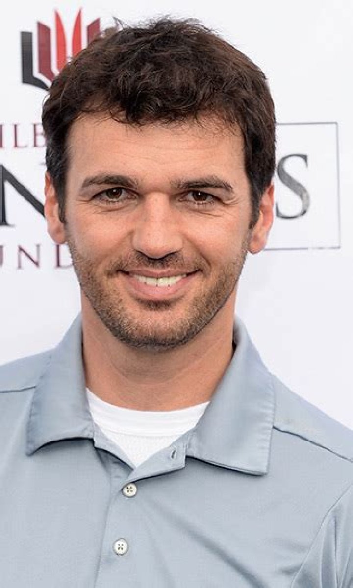 Tony Dovolani Celebrity Profile – Hollywood Life