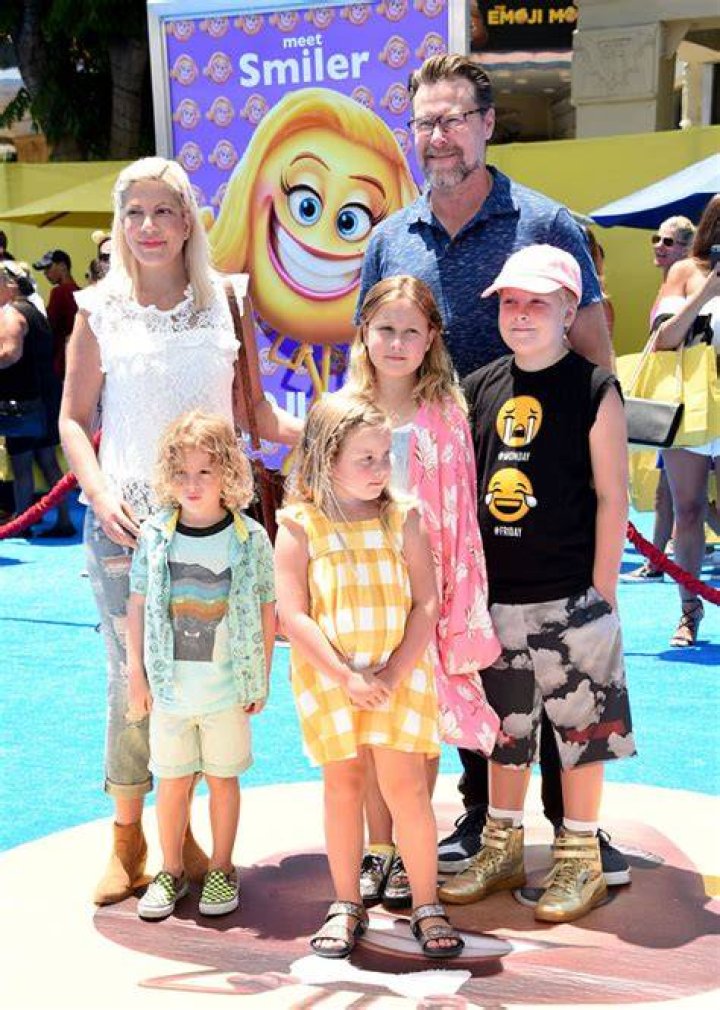 Tori Spelling’s Oldest Daughter Stella, 12, Is Now As Tall As Her & So Grown Up – Before & After Pics