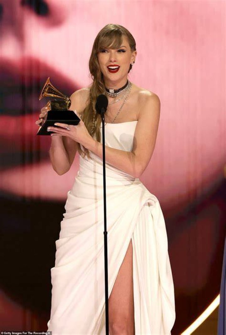 Travis Kelce Talks Taylor Swift’s Grammy Wins in Sweet New Comments: ‘She’s Unbelievable’