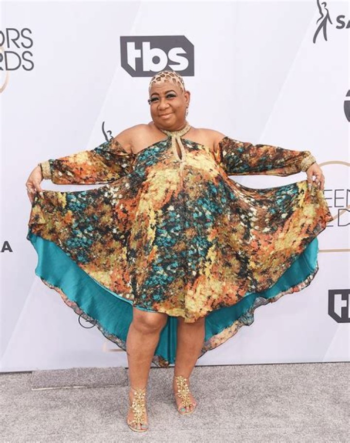 Wackiest SAG Awards Dresses 2019 — See Weirdest Fashion On Red Carpet