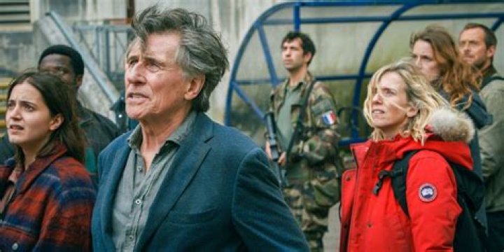 War Of The Worlds’ Teams Revealed — Premiere Recap – Hollywood Life
