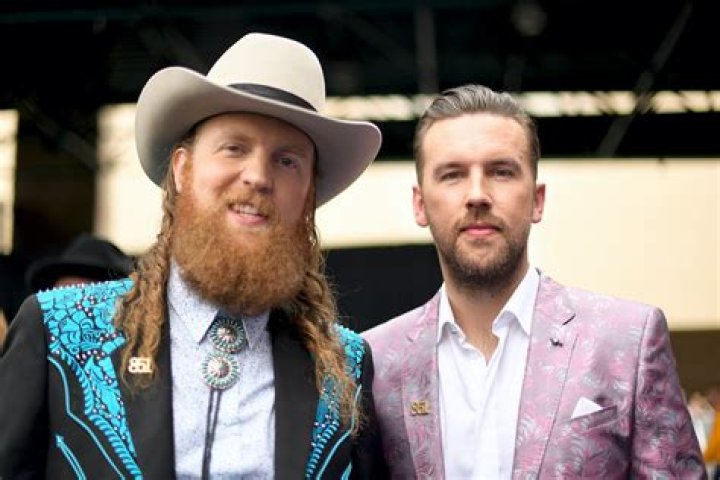 Who Are Brothers Osborne? 5 Things About The Country Singers – Hollywood Life