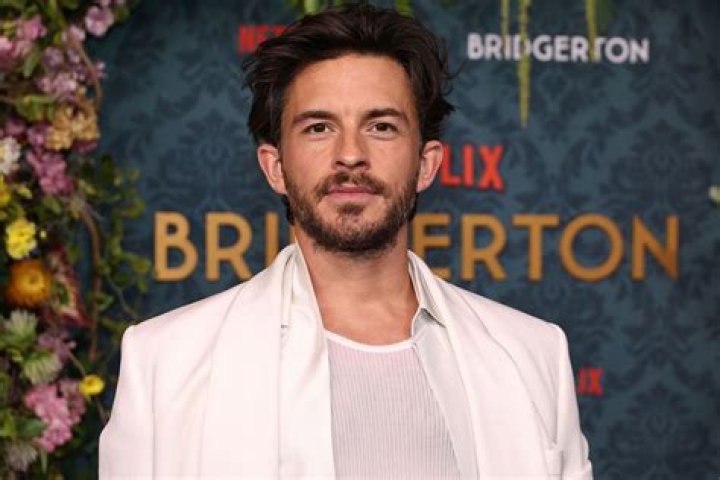 Who Is Jonathan Bailey? Get To Know The ‘Bridgerton’ Star – Hollywood Life
