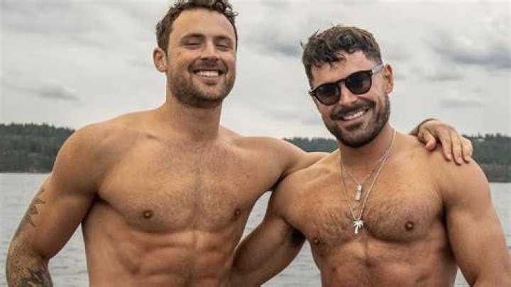 Zac Efron Goes Bungee Jumping With His Brother Dylan While Shirtless – Hollywood Life