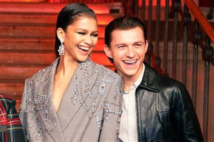 Zendaya & Tom Holland’s ‘Low-Key’ New Year’s Eve Plans Revealed